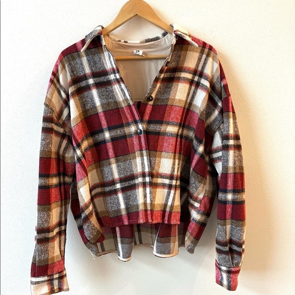 Red plaid shacket - Picture 2 of 4